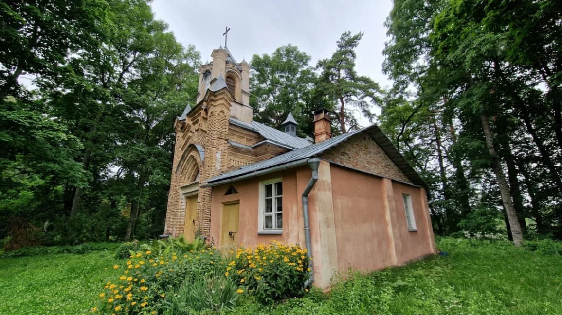 Бракава. Капліца-пахавальня ордаў.