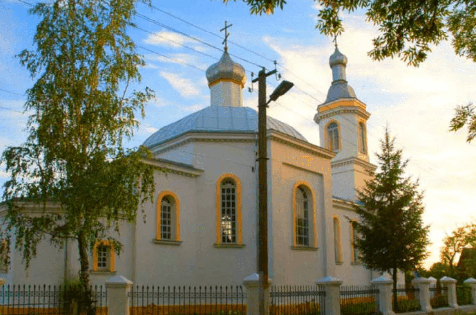 Погост-Загородский. Храм Святых Кирилла и Мефодия