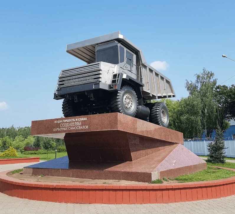 Жодзіна. Помнік Стваральнікам Кар'ерных Самазвалаў