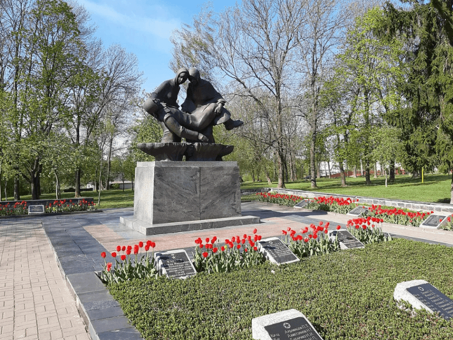 Могилев. Военное Кладбище.