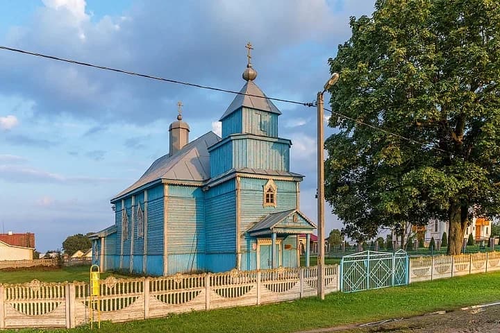 Molodovo. Resurrection Church.