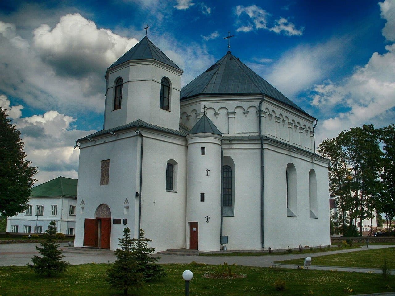 Сморгонь. Костел Святого Михаила Архангела.