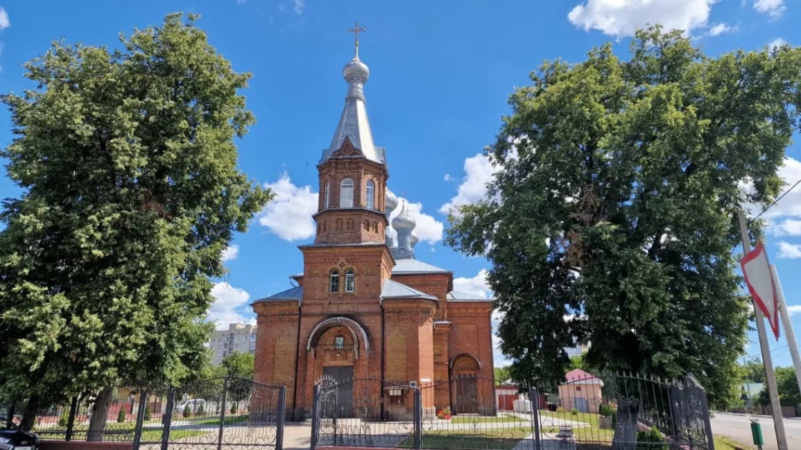 Лунинец. Церковь Воздвижения Креста Господня.