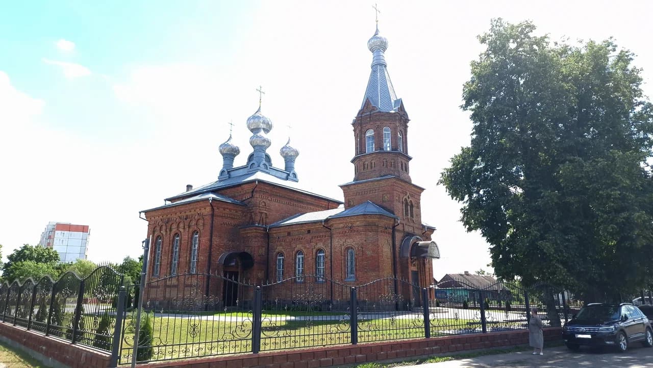 Лунинец. Церковь Воздвижения Креста Господня.