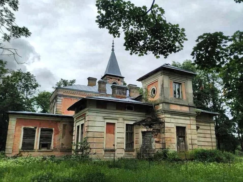 Yastrembel. Kotlubaev Manor.