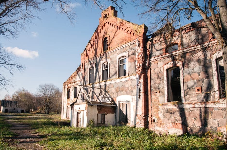 Полымя. Руіны сядзібы Свяцкіх "Старая Беліца".