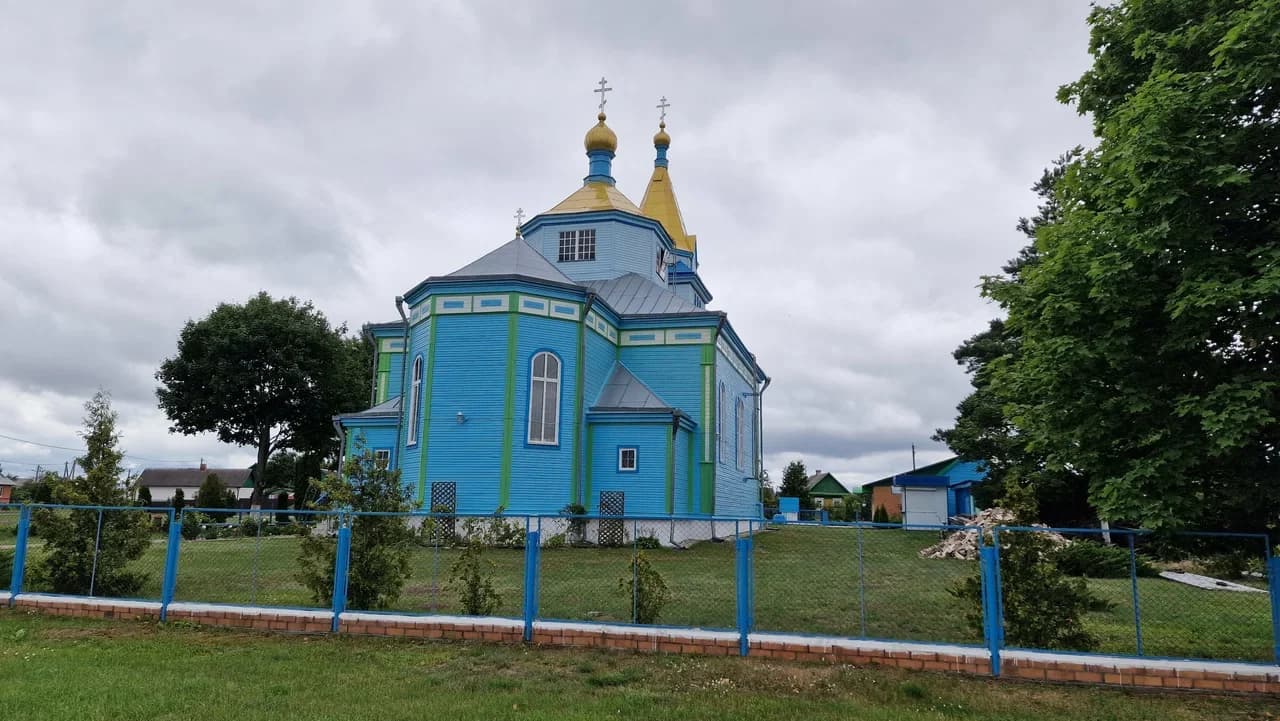 Столін. Узнясенская царква