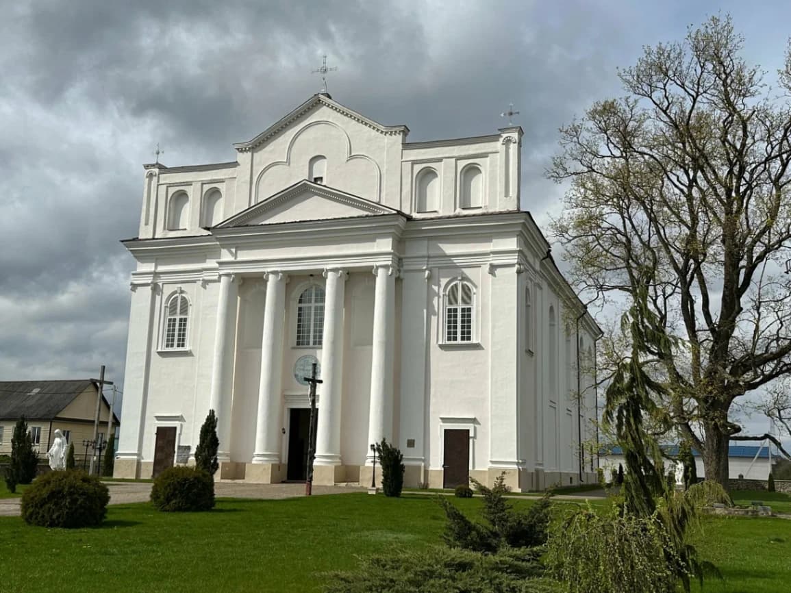 Ostrovets. The Church of Saints Kozma and Demyan.