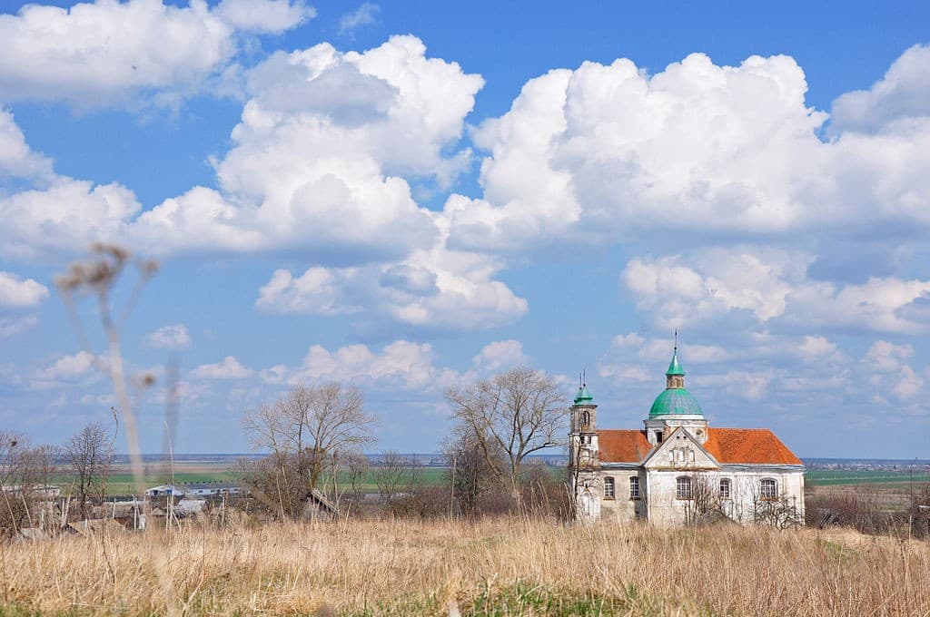 Беница. Костел Святой Троицы.