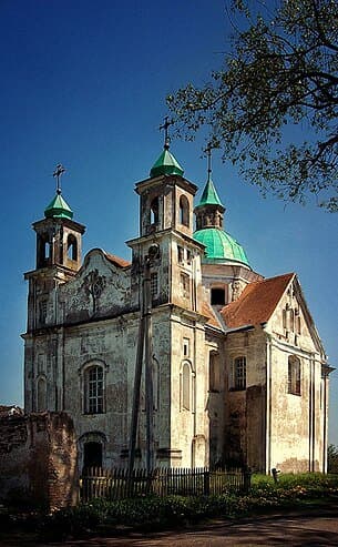 Беница. Костел Святой Троицы.