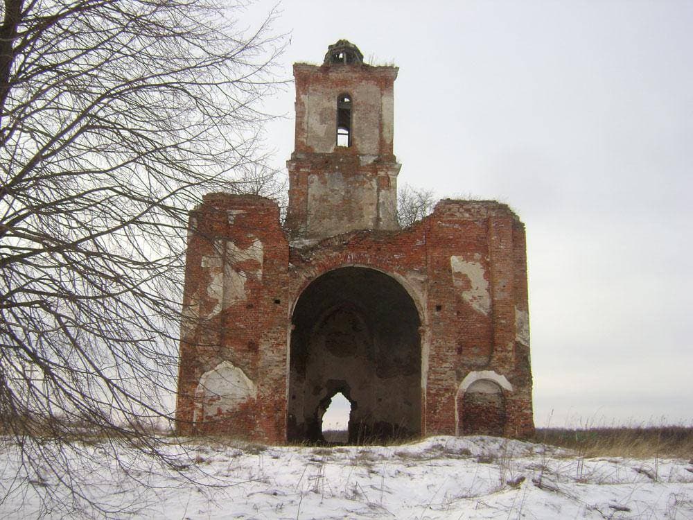 Белая Царква. Руіны Траецкай царквы.