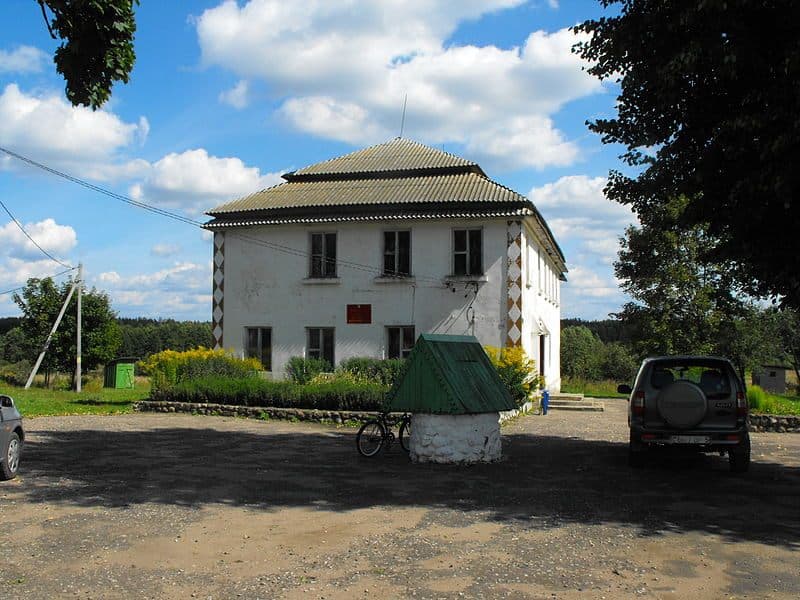 Гарадок. Памятны знак на месцы гета.