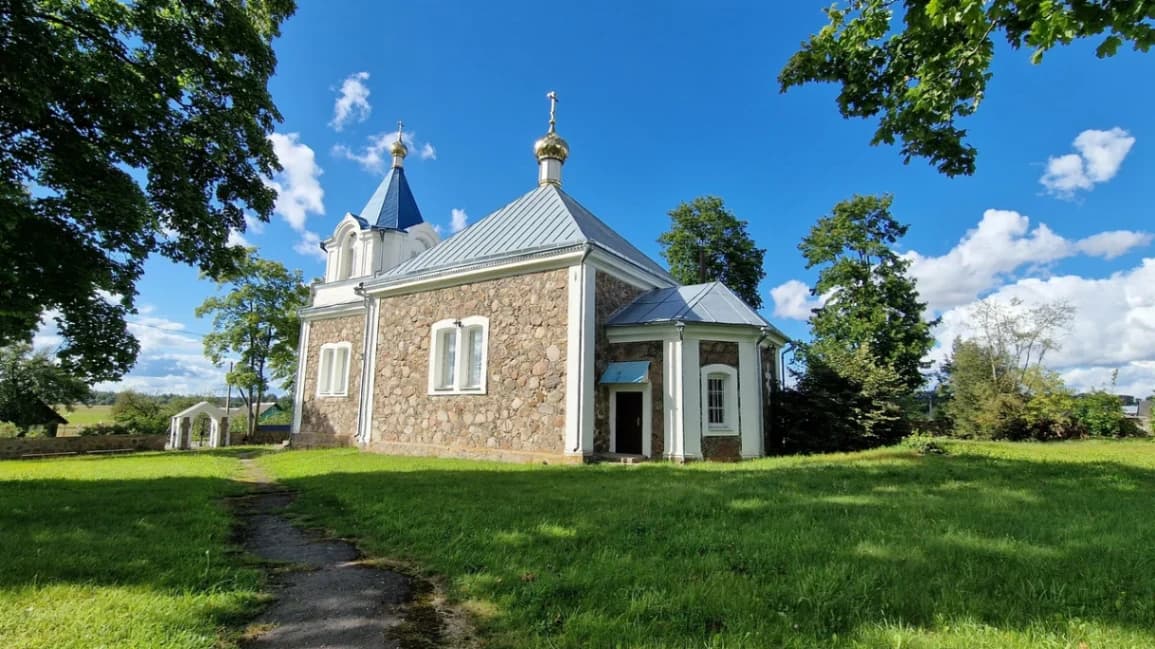 Gorodki. Intercession of the Most Holy Theotokos church.