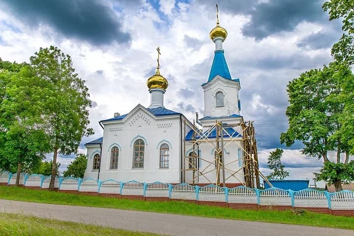 Прозороки. Церковь Святых Петра и Павла.