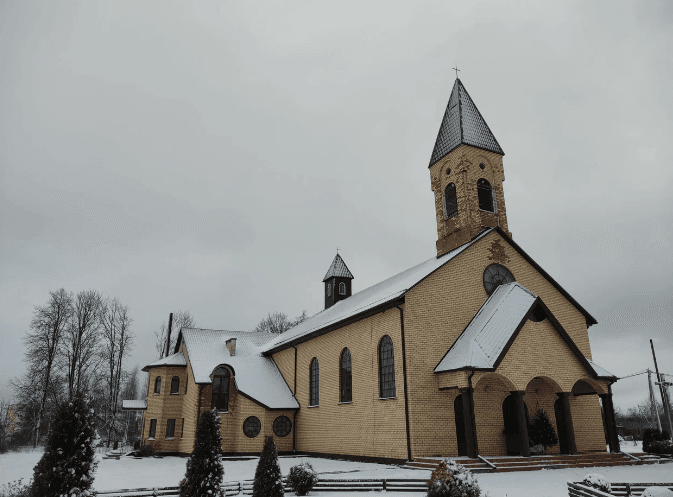 Юрацішкі. Касцёл Праабражэння Гасподняга.