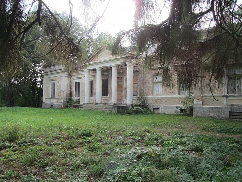 Gremyacha. Puzyna's Manor.