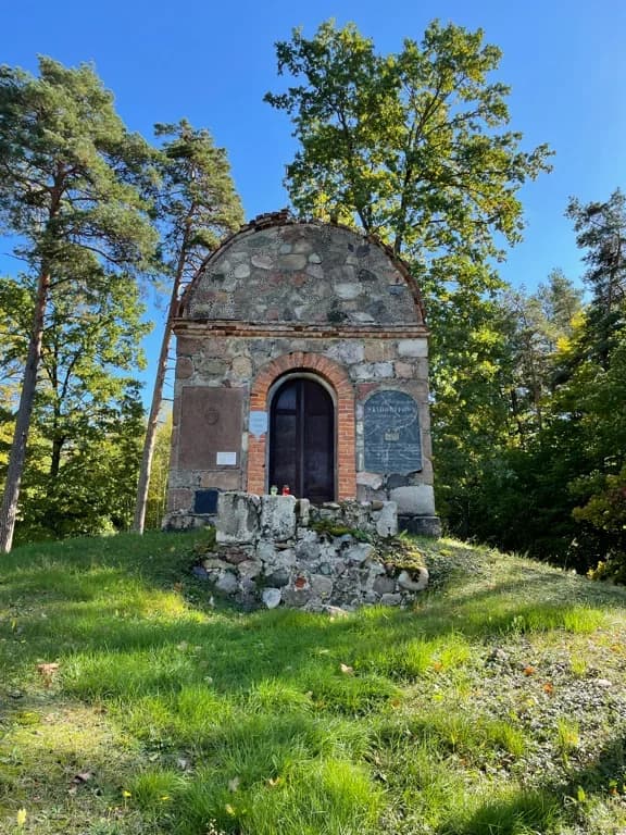 Ясянец. Старадаўнія могілкі.