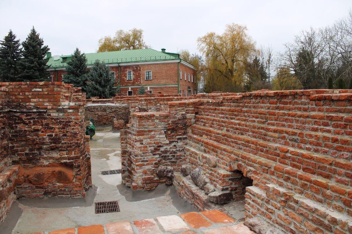 Brest. The ruins of the White Palace in the Brest Fortress.