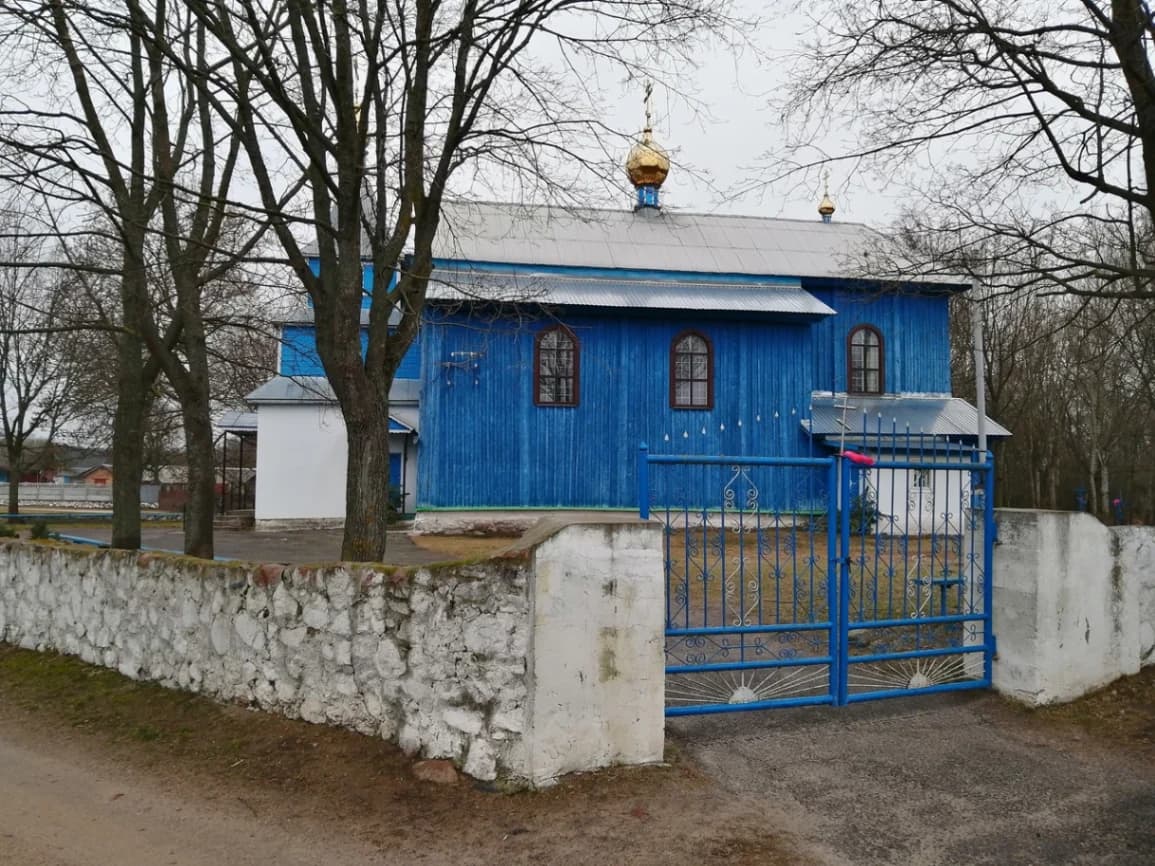 Stavy.  St. Onufry's Church.