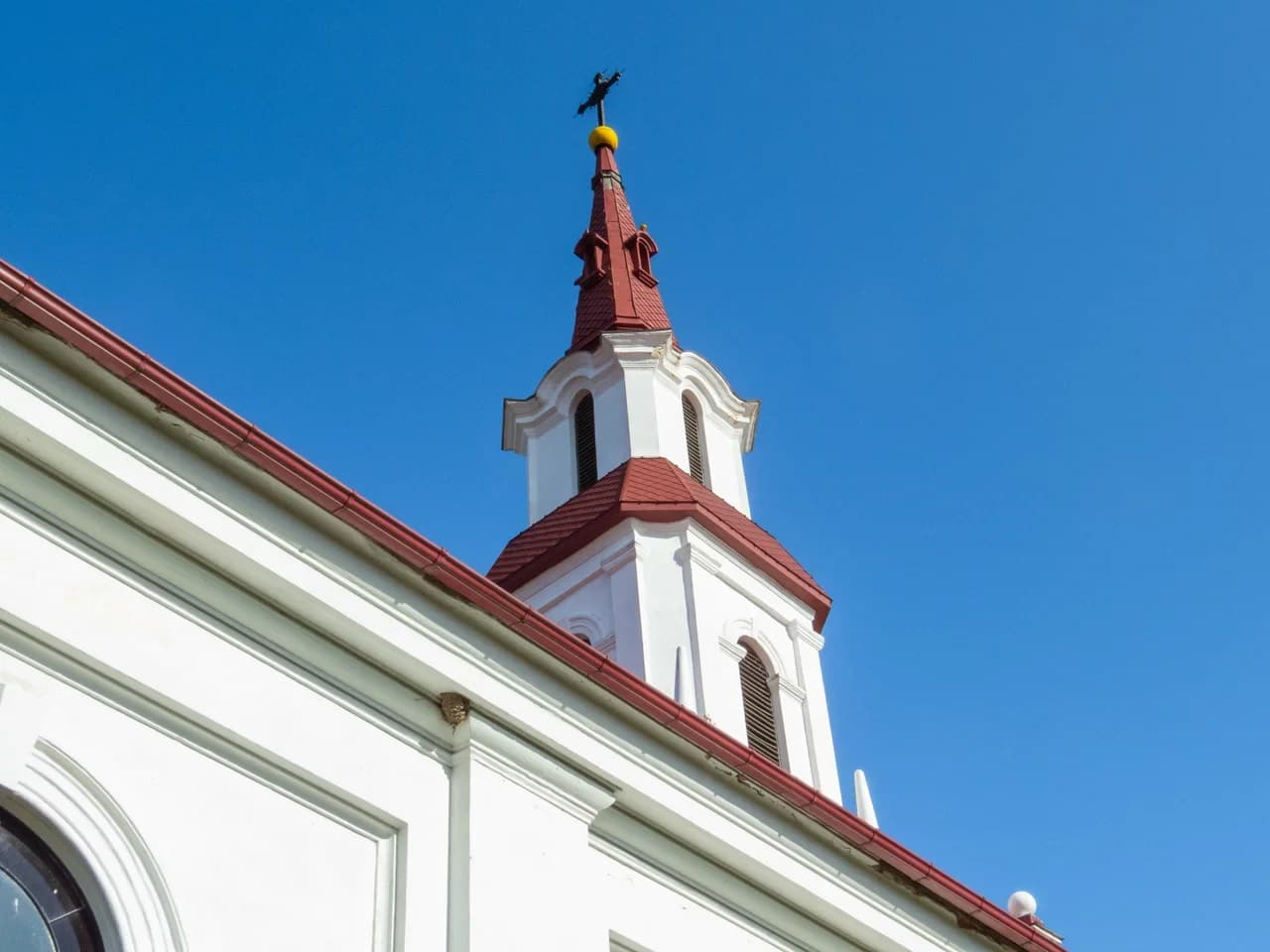 Medvedichi. The Church of Saints Peter and Paul.