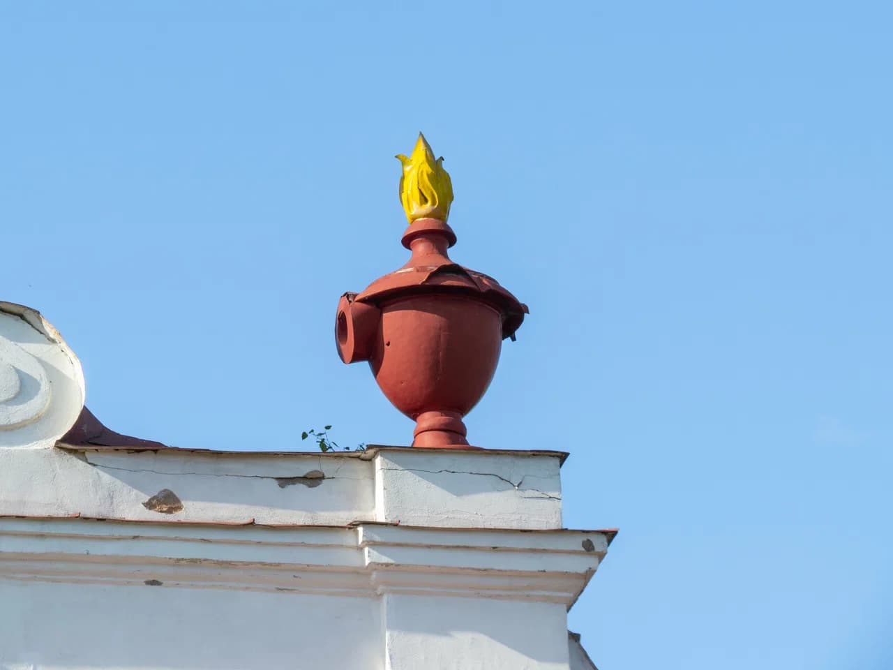 Medvedichi. The Church of Saints Peter and Paul.