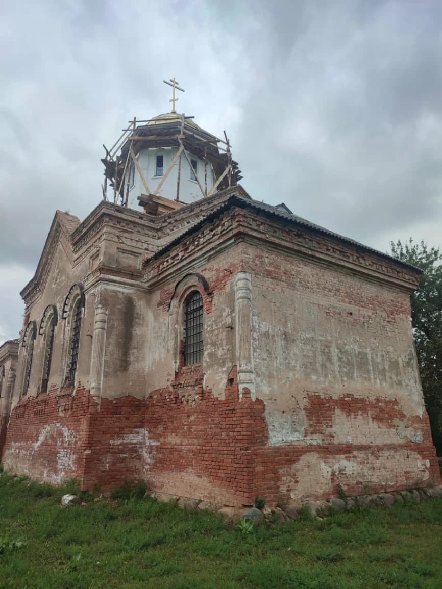 Свяча. Руіны Царквы Раства Багародзіцы.