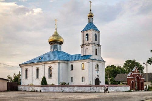 Лужки. Церковь Рождества Богородицы.