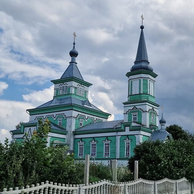 Leshnya. St. George's Church.