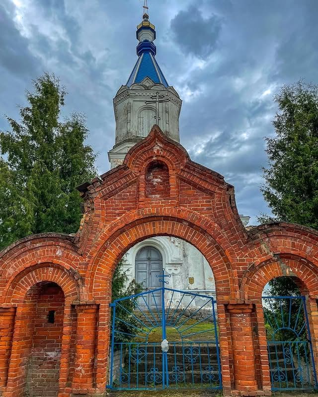 Іказнь. Царква Святога Мікалая Цудатворца.