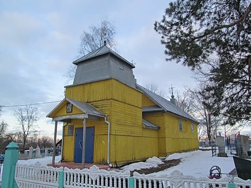 Obrovo. Church of St. Michael the Archangel.