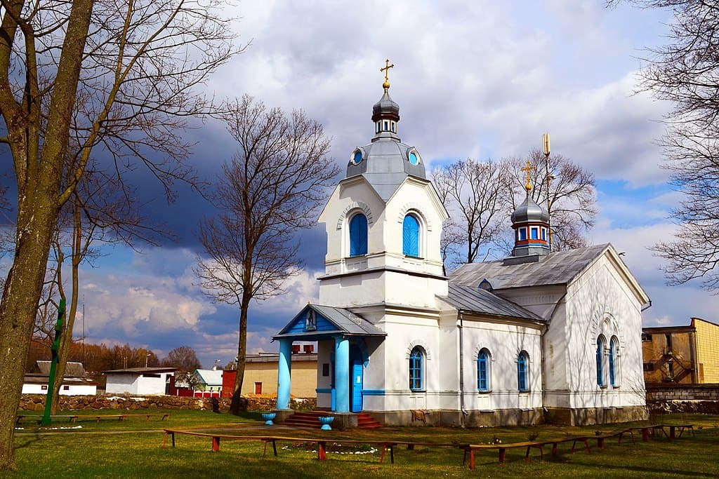 Косава. Царква Святога Антонія