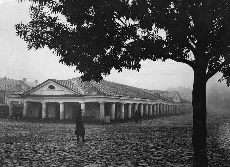 Novogrudok. Lenin Square, former Shopping Square.