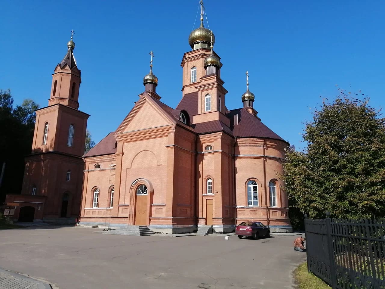 Polykovichi. Holy Trinity Church.