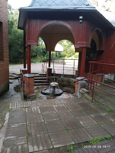 Polykovichi. Holy Trinity Church.