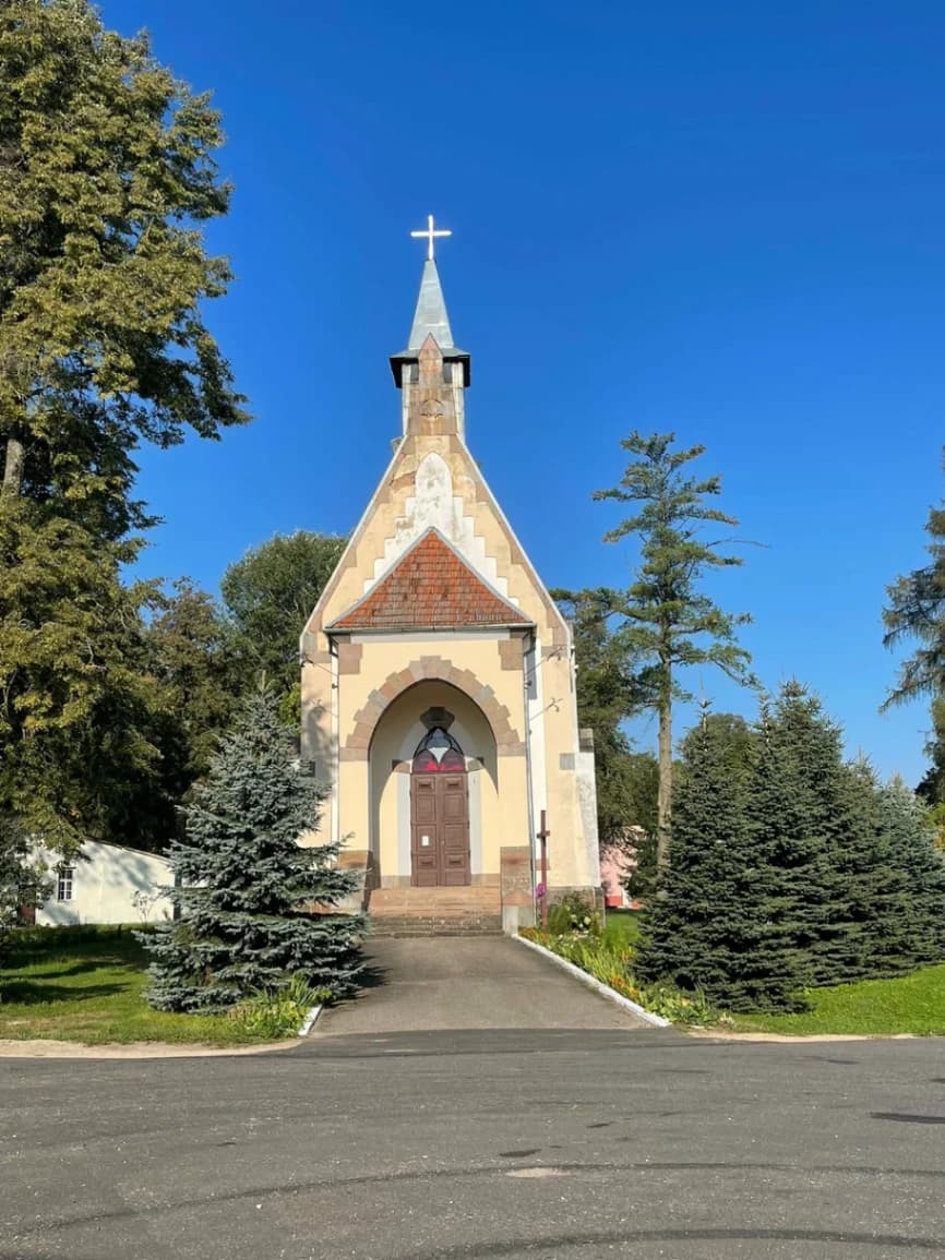 Vyazyn. The Church of the Nativity of the Virgin Mary.