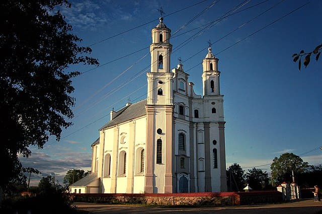 Лужкі. Касцёл Святога Міхаіла Арханёла.