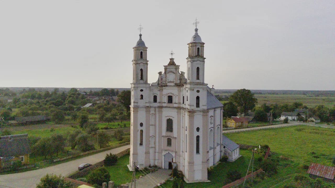 Лужкі. Касцёл Святога Міхаіла Арханёла.