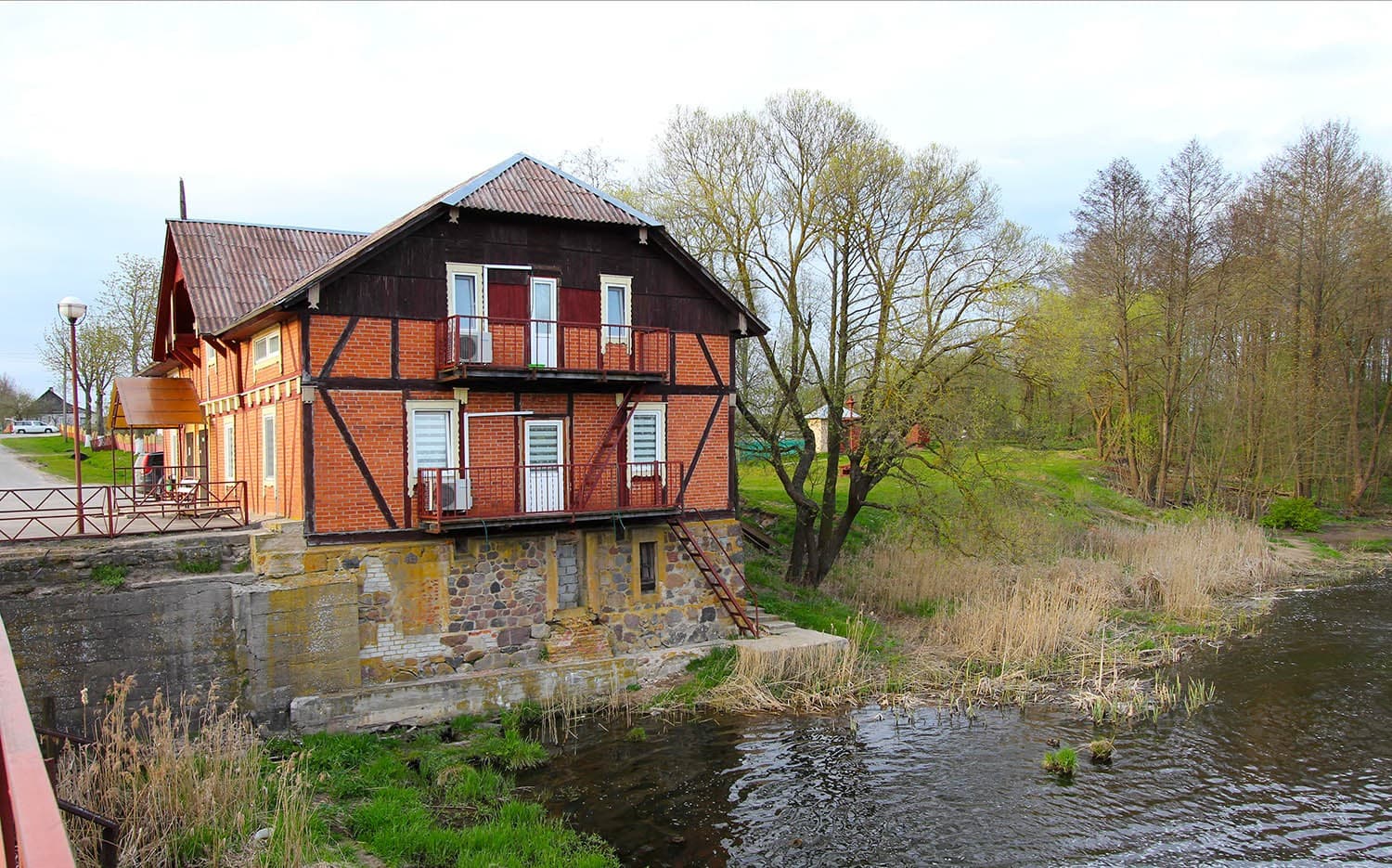 Gervyaty. The building of the former watermill.