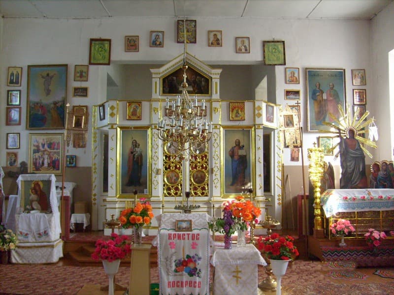 Gornostaevichi. The Church of the Holy Apostles Peter and Paul.