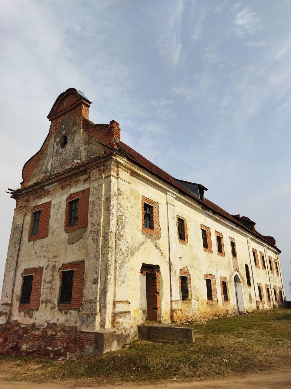 Дубровно. Монастырь бернардинцев.