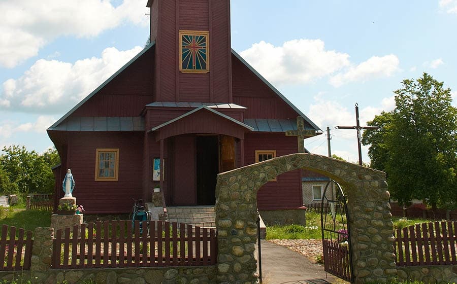 Porplishche. The Church of the Virgin Mary the Queen.