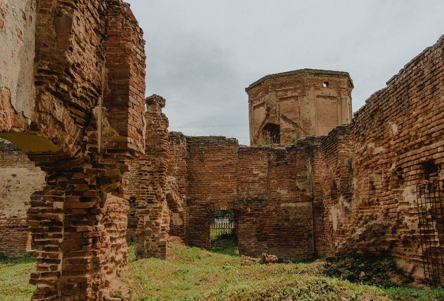 Bereza. Ruins of a Carthusian monastery.