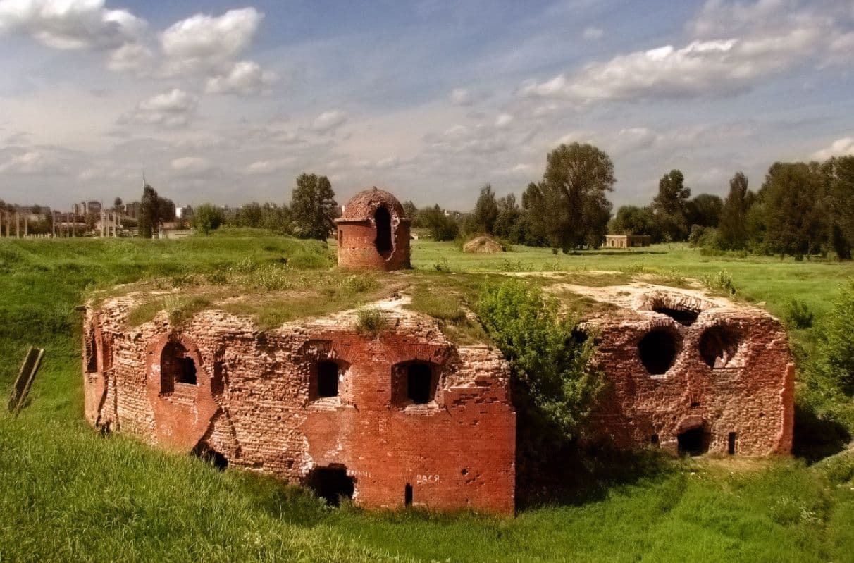 Бобруйск. Руины крепости.