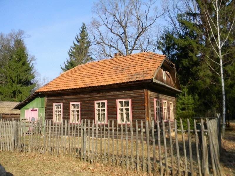 Glusha. An open-air ethnographic museum.