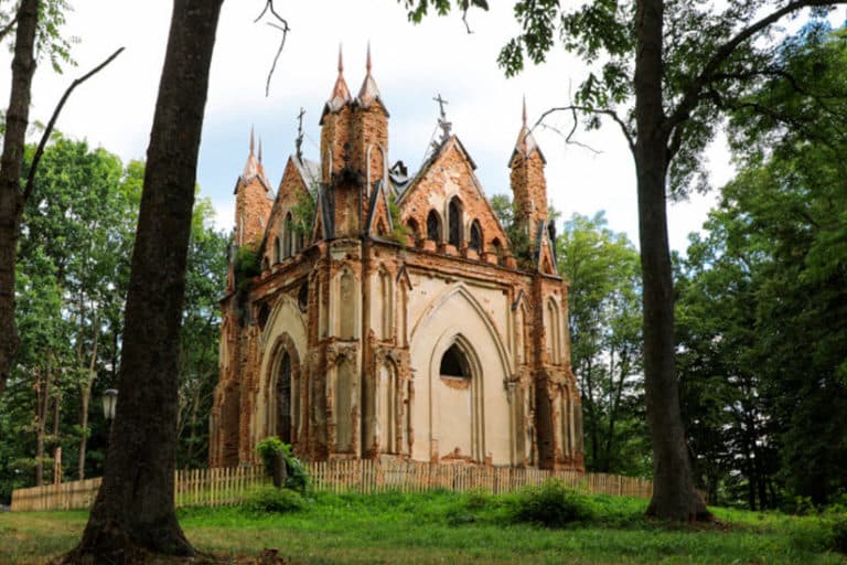 Закозель. Часовня-усыпальница Ожешко.