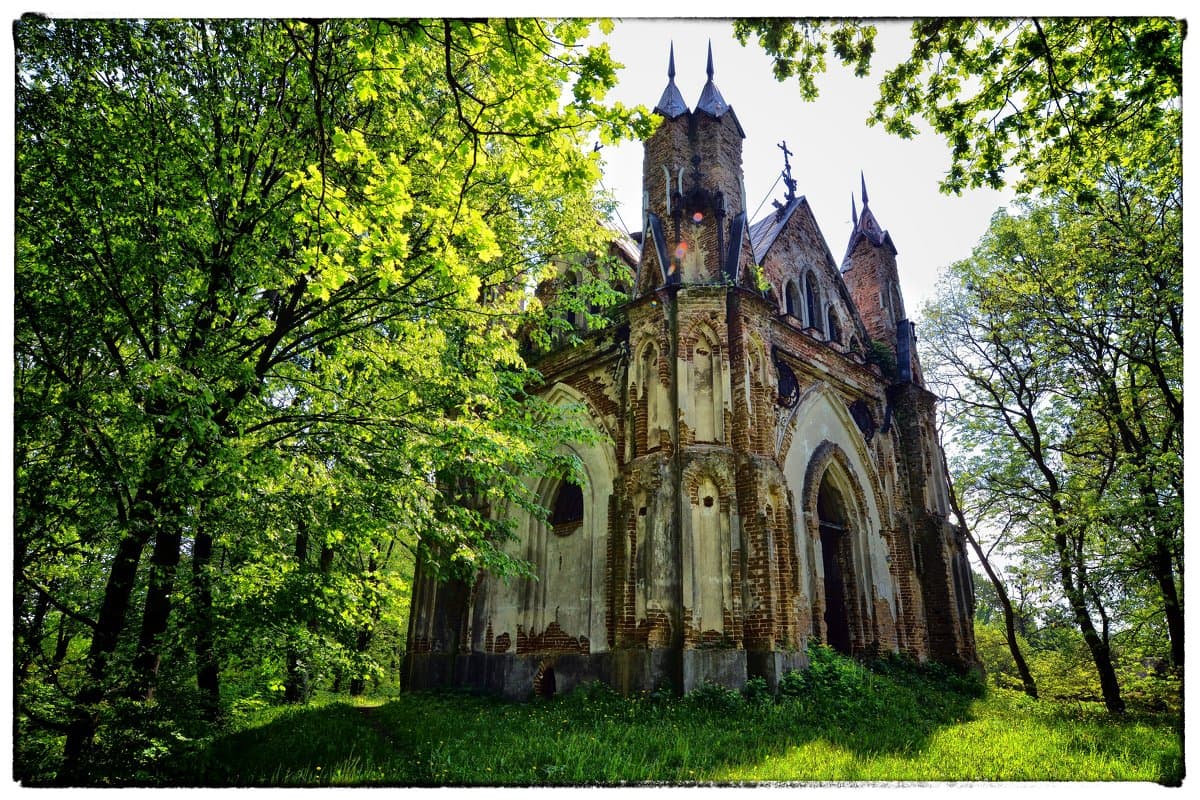 Закозель. Часовня-усыпальница Ожешко.