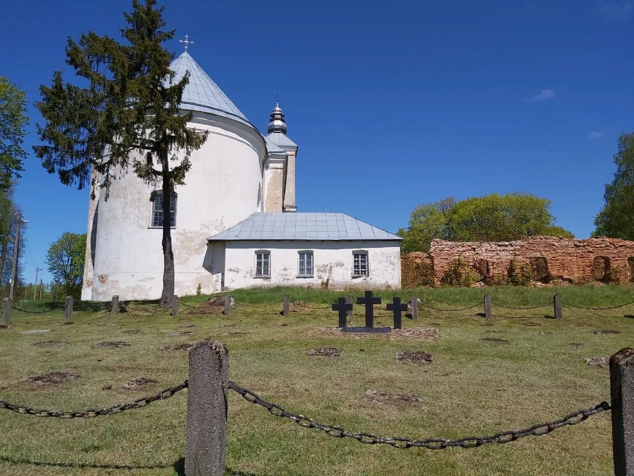 Засвирь. Костел Святой Троицы.