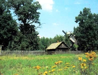 Glusha. An open-air ethnographic museum.