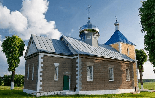 Rybaki. The Church of the Holy Apostles Peter and Paul.