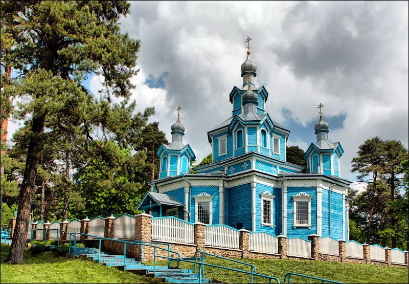 Khotlany. Intercession of the Most Holy Theotokos church.